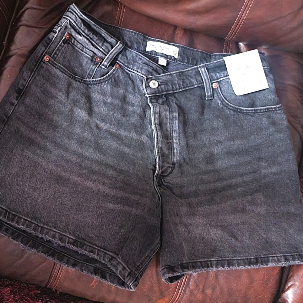 High Rise Dad Shorts Curvy size 12/31